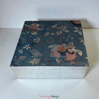 Square lacquer box with flowers 25 cm ( different designs )